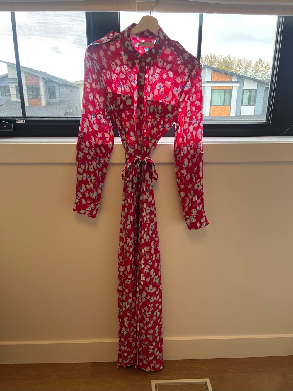 BNWOT Equipment Women's Dress Pink Floral 100% Silk Long Shirt Dress